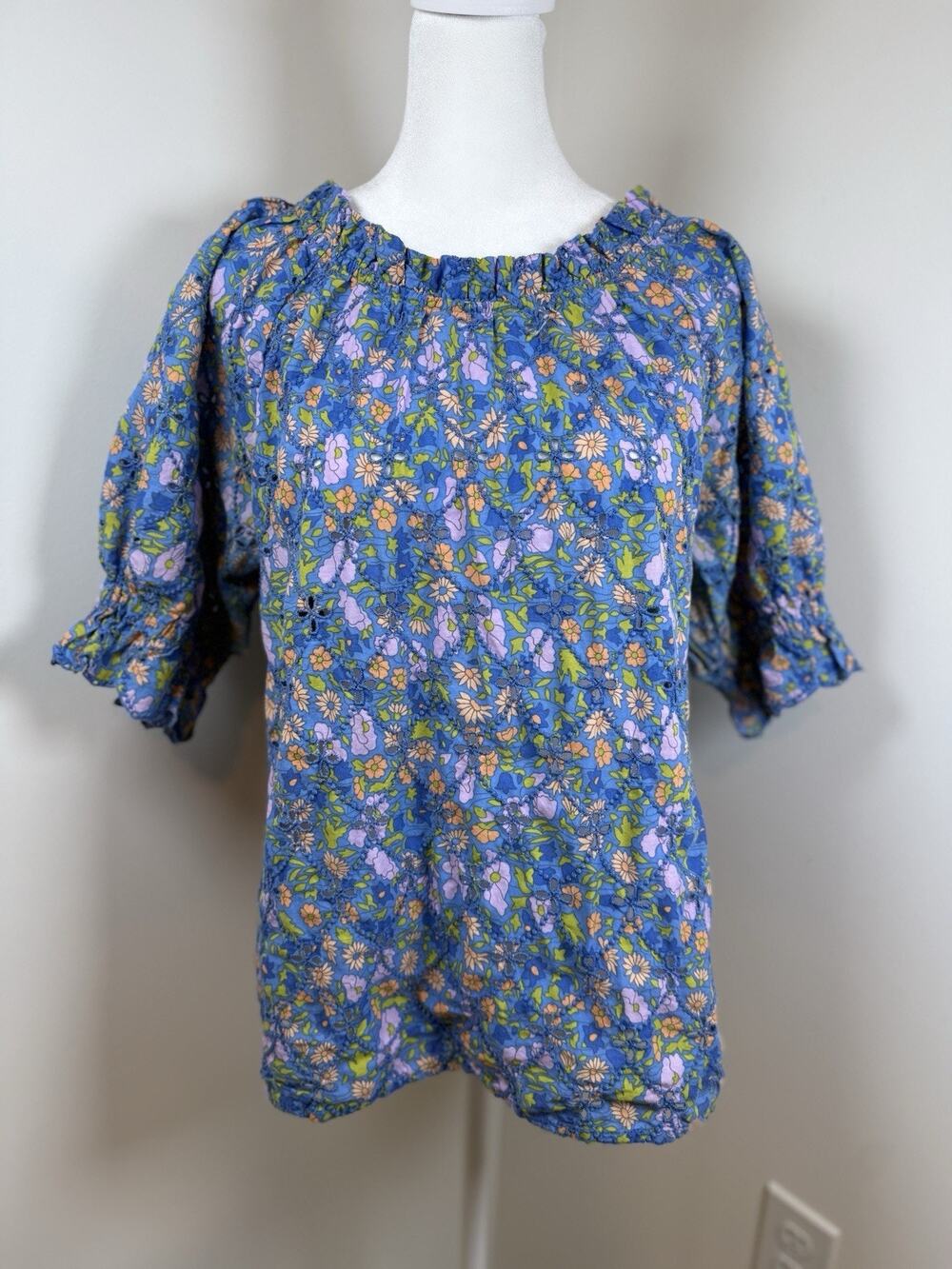 Jennifer & Grace Top Large Embroidered Eyelet Floral Boho Peasant Cottage Core